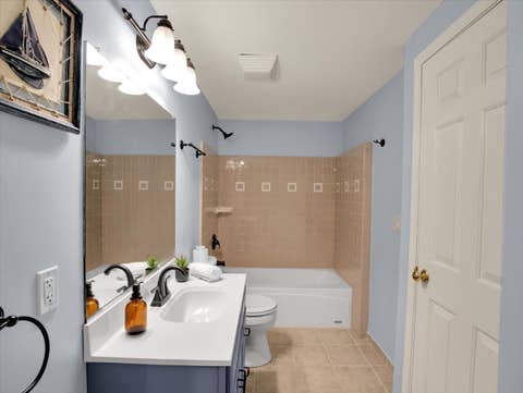 Tiny photo for 499 Kensington Court, DeKalb, IL 60115 (MLS # 12733007)