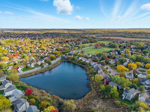 Tiny photo for 35 S London Court, South Elgin, IL 60177 (MLS # 12590611)