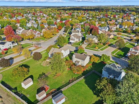 Tiny photo for 35 S London Court, South Elgin, IL 60177 (MLS # 12590611)