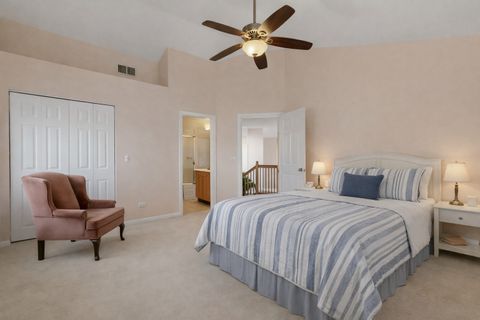 Tiny photo for 35 S London Court, South Elgin, IL 60177 (MLS # 12590611)