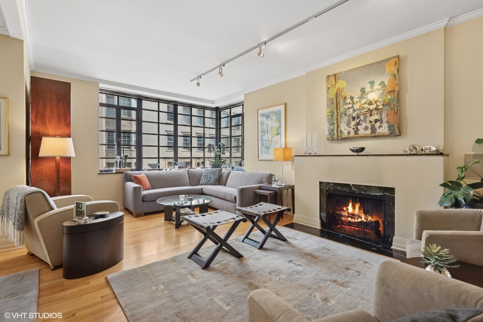 77 E Division Street 3
