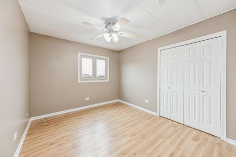 Tiny photo for 9430 Greenbriar Drive #2H, Hickory Hills, IL 60457 (MLS # 12572403)