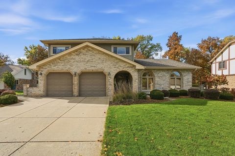 Photo of 10 Zurich Court, Crete, IL 60417 (MLS # 12509255)
