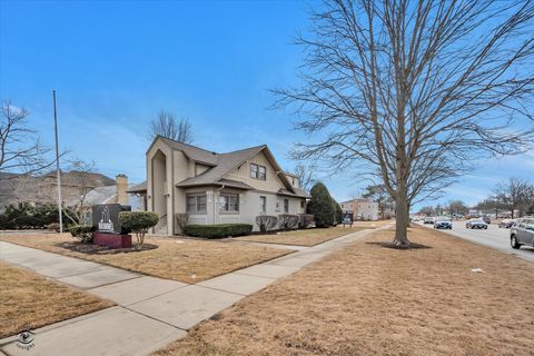 Photo of 849 N Ellsworth Street, Naperville, IL 60563 (MLS # 12477086)