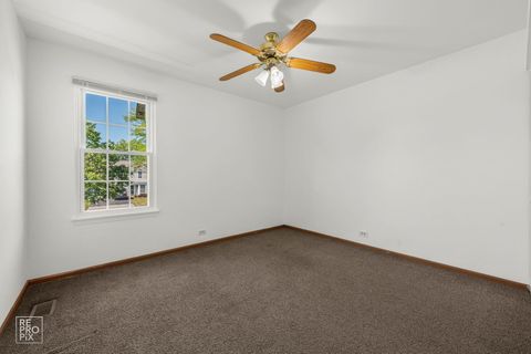 Tiny photo for 1705 College Green Drive, Elgin, IL 60123 (MLS # 12461962)