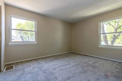 Tiny photo for 2177 N Dogwood Lane #2177, Palatine, IL 60074 (MLS # 12726922)