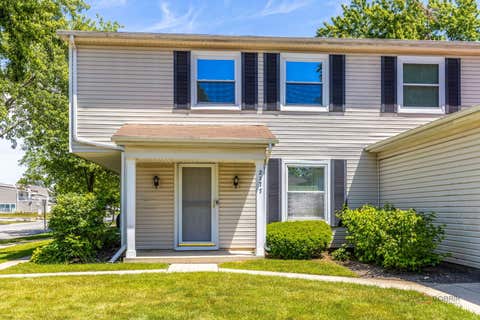Photo of 2177 N Dogwood Lane #2177, Palatine, IL 60074 (MLS # 12726922)
