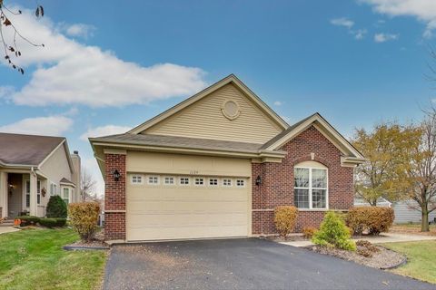 Tiny photo for 1129 Drury Lane, Aurora, IL 60502 (MLS # 12522288)