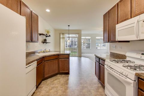 Tiny photo for 1129 Drury Lane, Aurora, IL 60502 (MLS # 12522288)