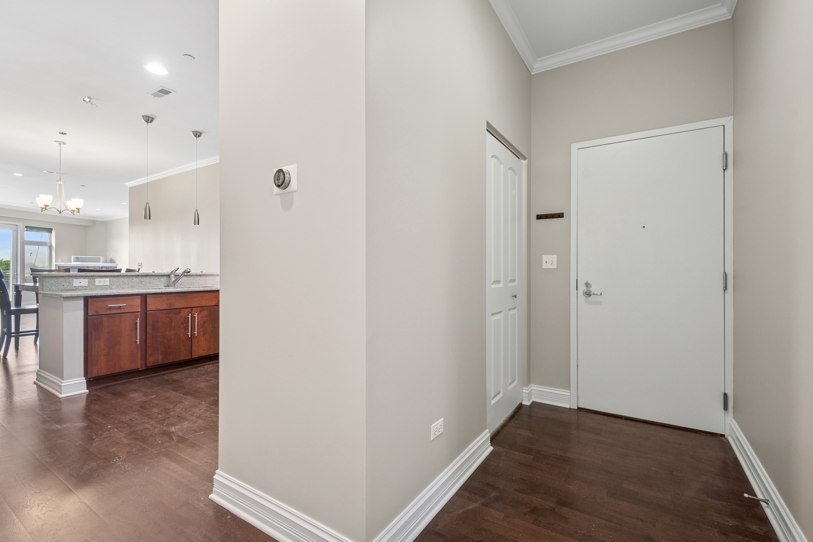 4950 N Western Avenue 5H