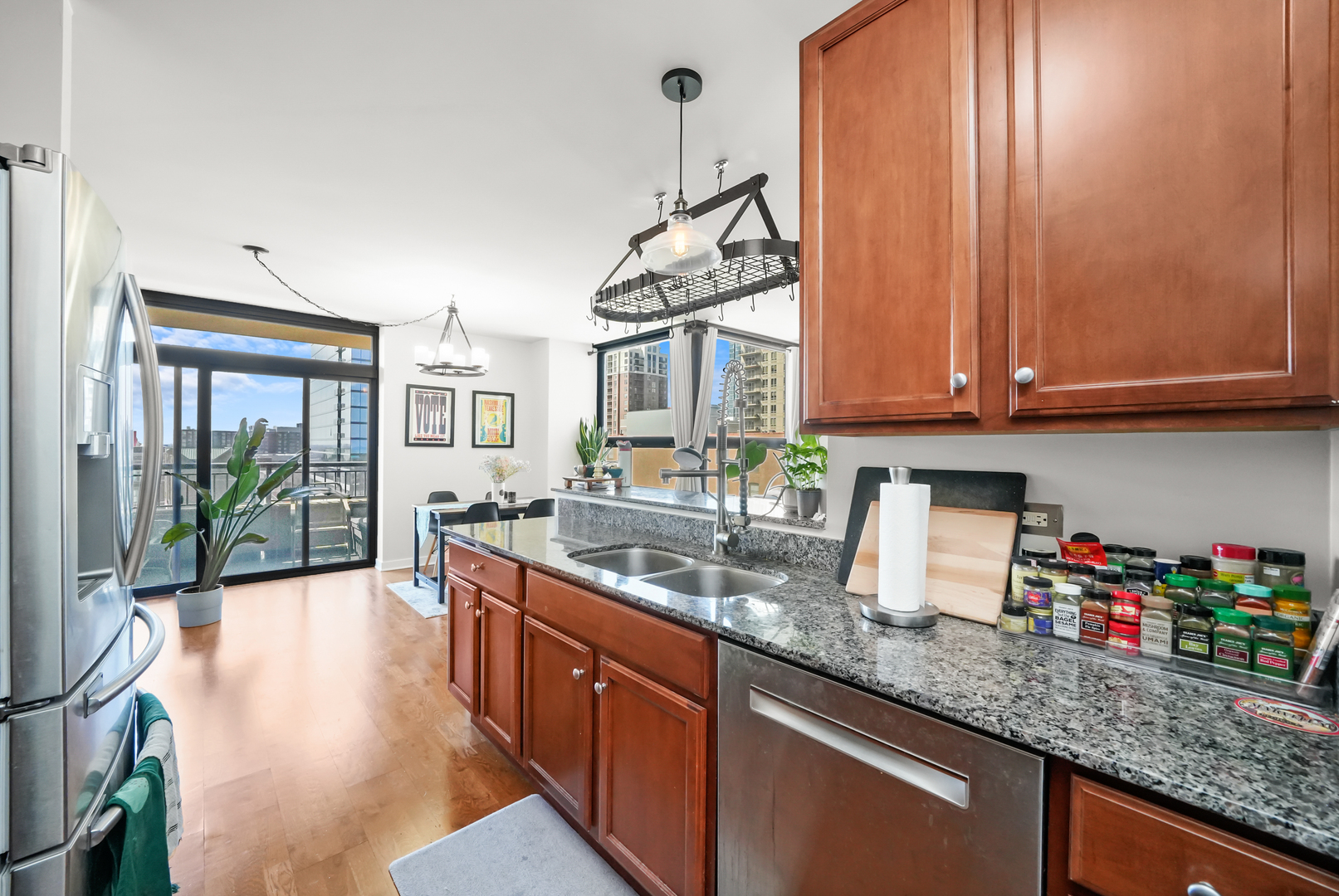 1160 S Michigan Avenue 1005