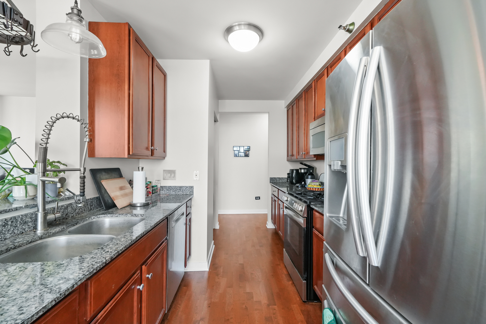 1160 S Michigan Avenue 1005