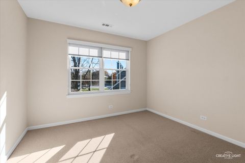 Tiny photo for 607 Kingsbridge Drive, Carol Stream, IL 60188 (MLS # 12513170)