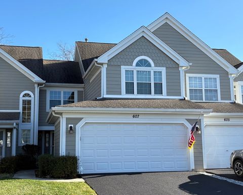 Photo of 607 Kingsbridge Drive, Carol Stream, IL 60188 (MLS # 12513170)
