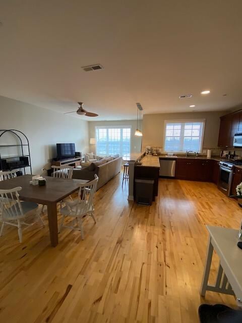 Tiny photo for 50 N Plum Grove Road #405, Palatine, IL 60067 (MLS # 12605495)