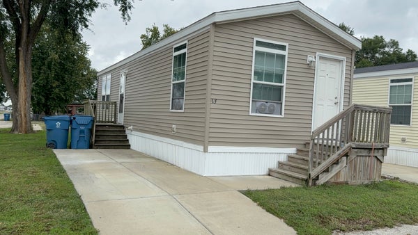1335 N ARTHUR BURCH DR # 03, BOURBONNAIS, IL 60914 - Image e3d2fc92ed3d2ef48422c5e986fc1962/4175721997