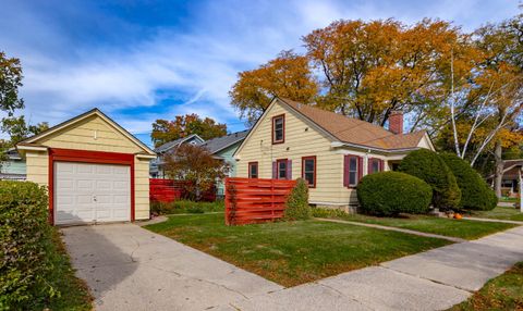 Tiny photo for 402 Orange Street, Elgin, IL 60123 (MLS # 12430910)