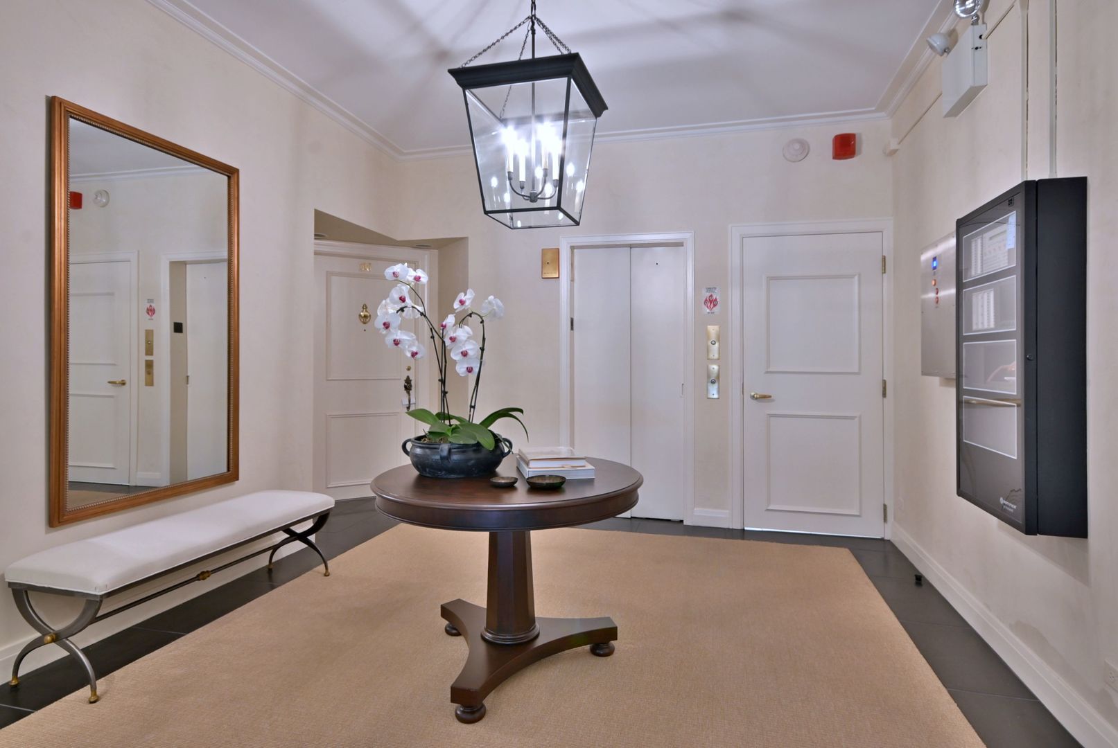 70 E Scott Street 408