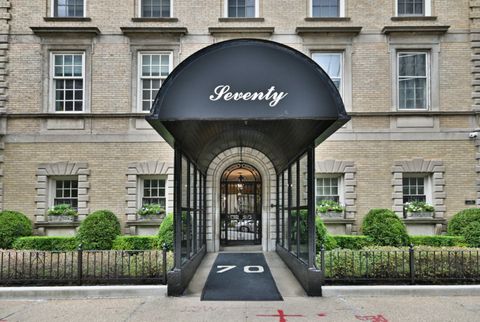 70 E Scott Street 408 Chicago IL 60610