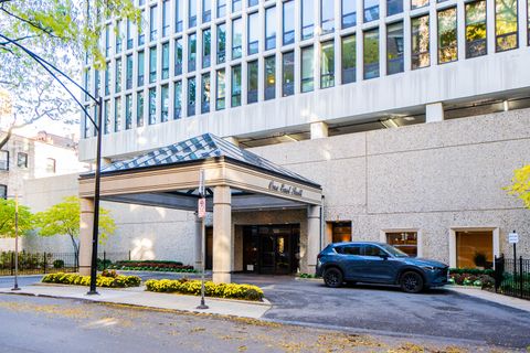 Photo of Chicago, IL 60610 (MLS # 12514682)