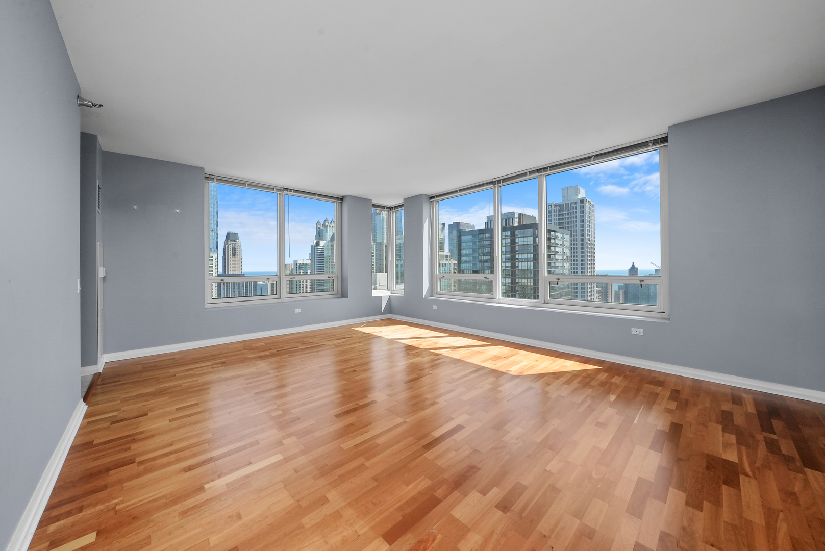 33 W Ontario Street 46A