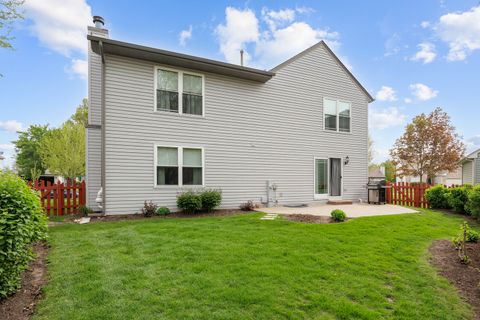 Tiny photo for 2426 Wild Cherry Court, Aurora, IL 60506 (MLS # 12629065)
