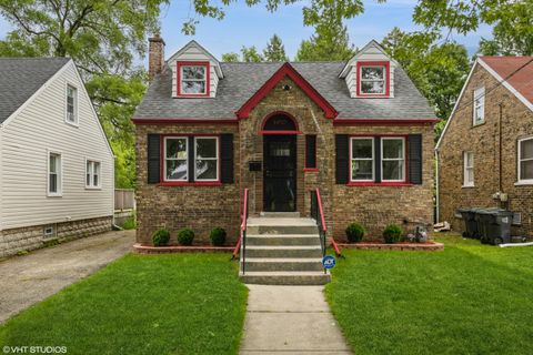 Photo of 14727 Riverside Drive, South Holland, IL 60473 (MLS # 12488210)