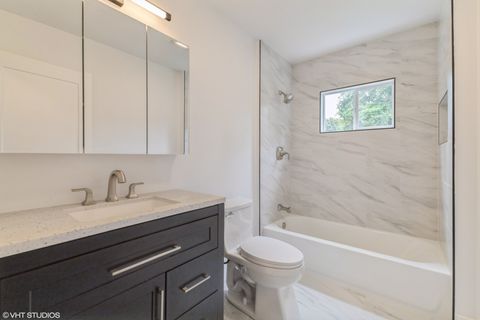 Tiny photo for 14727 Riverside Drive, South Holland, IL 60473 (MLS # 12488210)