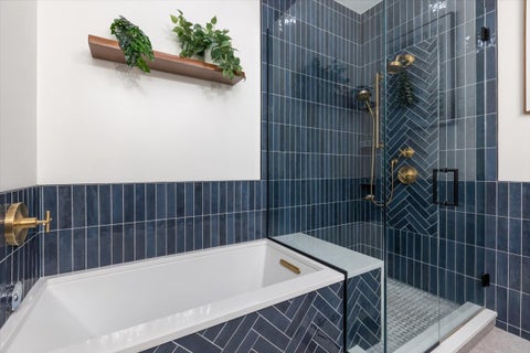 Tiny photo for 4606 N MALDEN Street #3N, Chicago, IL 60640 (MLS # 12773876)