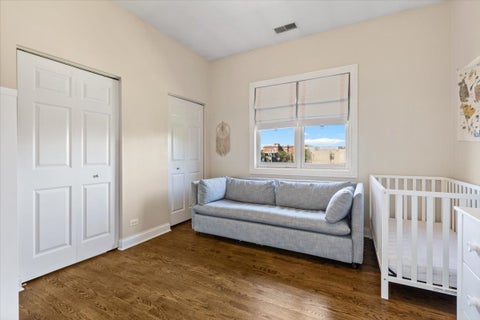 Tiny photo for 4606 N MALDEN Street #3N, Chicago, IL 60640 (MLS # 12773876)