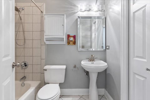 Tiny photo for 4606 N MALDEN Street #3N, Chicago, IL 60640 (MLS # 12773876)