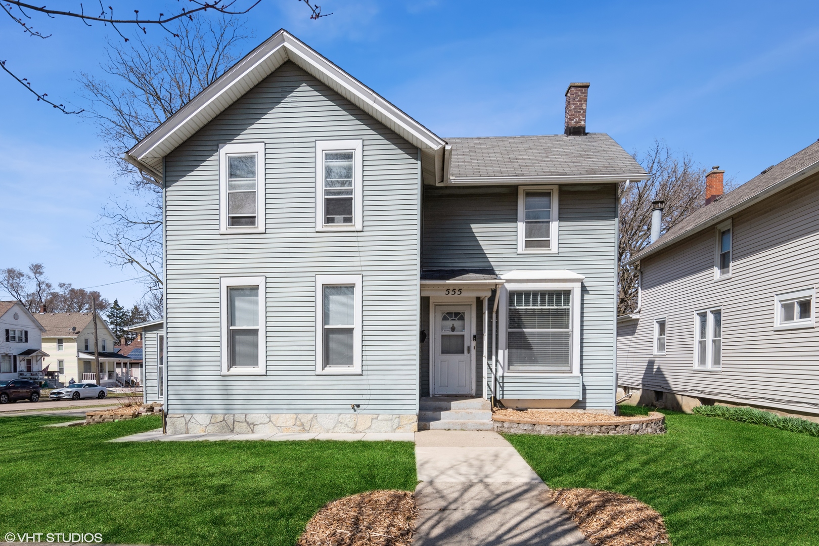 555 S Lasalle Street
