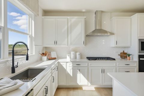 Tiny photo for 601 Redtop Way, Bolingbrook, IL 60490 (MLS # 12607173)