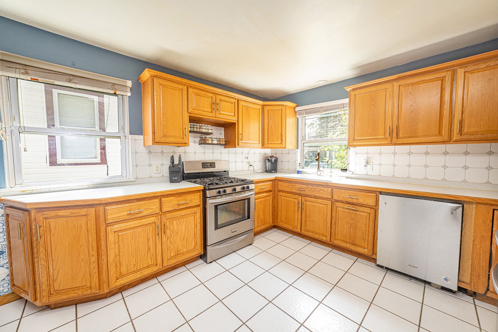 811 Buell Avenue