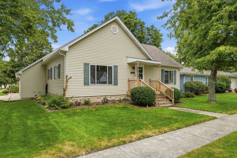 Tiny photo for 341 W Wood Avenue, Peotone, IL 60468 (MLS # 12772589)