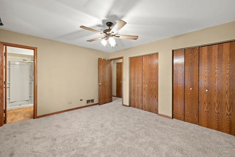 Tiny photo for 558 Barbary Lane, Woodstock, IL 60098 (MLS # 12759527)
