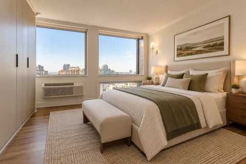 Tiny photo for 1110 N Lake Shore Drive #31N, Chicago, IL 60611 (MLS # 12767100)
