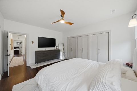 Tiny photo for 6057 N Tripp Avenue, Chicago, IL 60646 (MLS # 12656754)