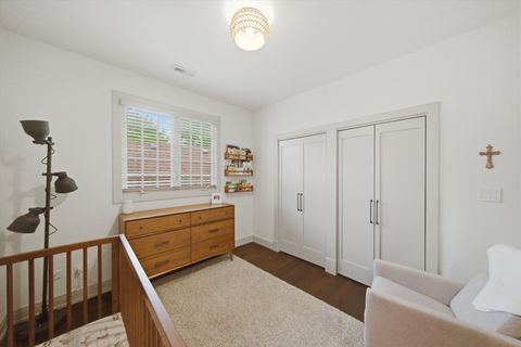 Tiny photo for 6057 N Tripp Avenue, Chicago, IL 60646 (MLS # 12656754)