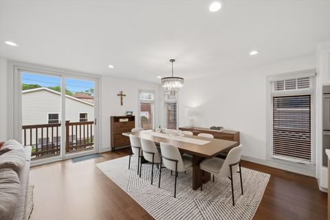 Tiny photo for 6057 N Tripp Avenue, Chicago, IL 60646 (MLS # 12656754)