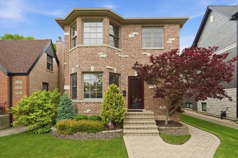 Photo of 6057 N Tripp Avenue, Chicago, IL 60646 (MLS # 12656754)