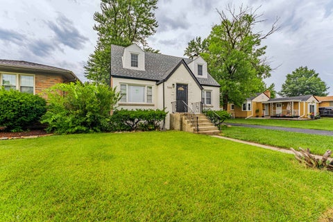 Tiny photo for 566 Hirsch Avenue, Calumet City, IL 60409 (MLS # 12744371)