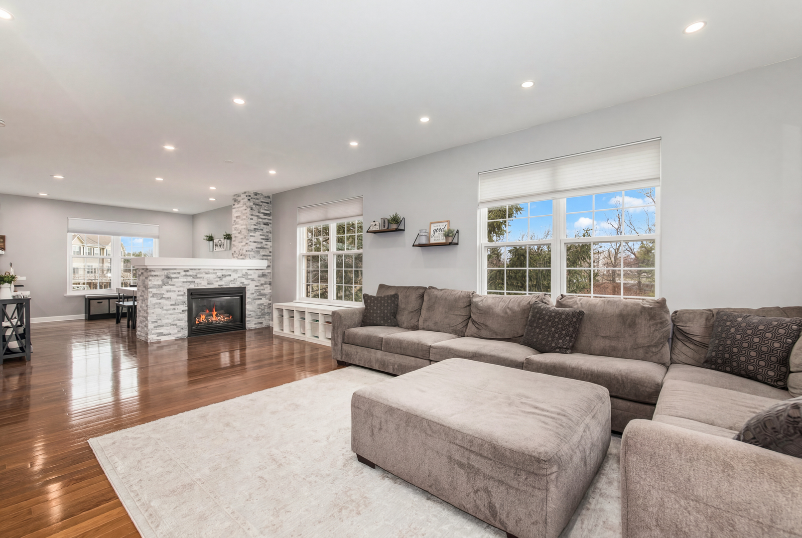 770 Lambert Lane 96-6