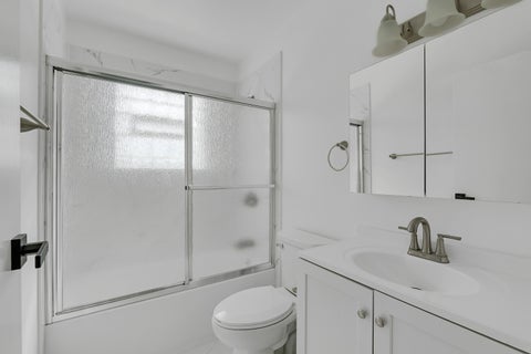 Tiny photo for 1S175 Winthrop Lane, Villa Park, IL 60181 (MLS # 12778613)