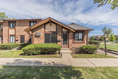 Tiny photo for 1S175 Winthrop Lane, Villa Park, IL 60181 (MLS # 12778613)