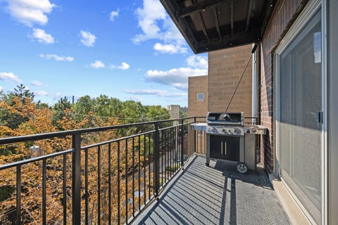 Tiny photo for 1921 W Diversey Parkway #402, Chicago, IL 60614 (MLS # 12771362)
