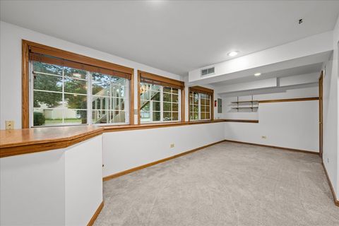 Tiny photo for 292 Cane Garden Circle, Aurora, IL 60504 (MLS # 12717345)