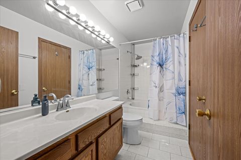 Tiny photo for 292 Cane Garden Circle, Aurora, IL 60504 (MLS # 12717345)
