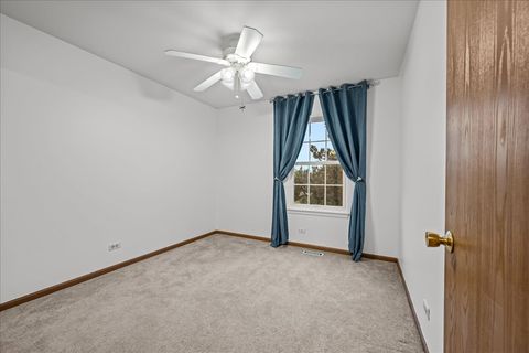 Tiny photo for 292 Cane Garden Circle, Aurora, IL 60504 (MLS # 12717345)
