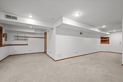 Tiny photo for 292 Cane Garden Circle, Aurora, IL 60504 (MLS # 12717345)